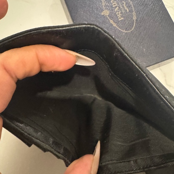 Prada Black Wallet - Picture 4 of 9